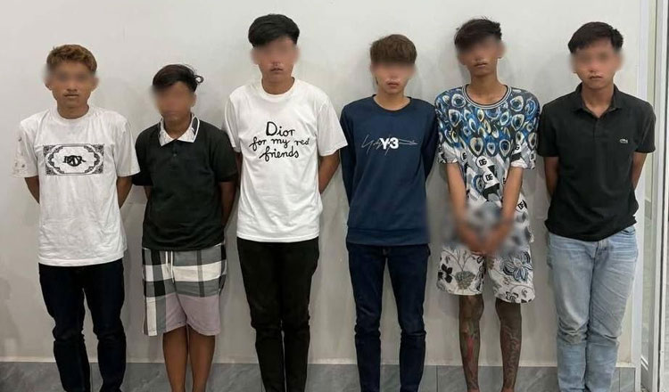 Six arrested after Phnom Penh double stabbing