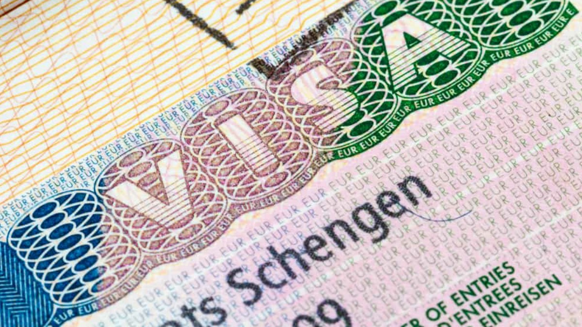 Suriname wil langer geldige visa voor Nederland: "Historische band moet niet alleen bij monde zijn"