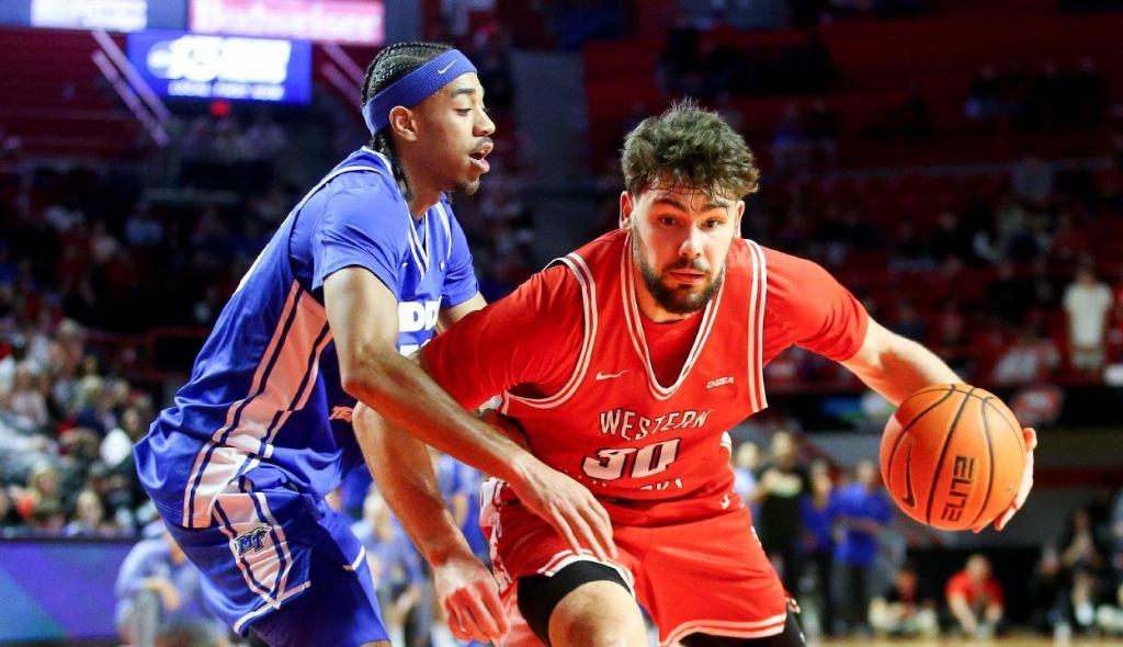 Tops picked to win CUSA; Moore, Boone earn preseason honors