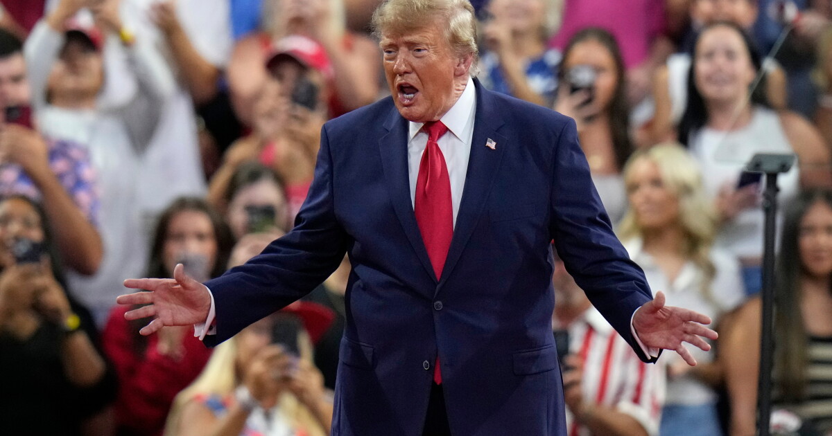 Trump at South Florida rally revives the idea of military intervention in Cuba