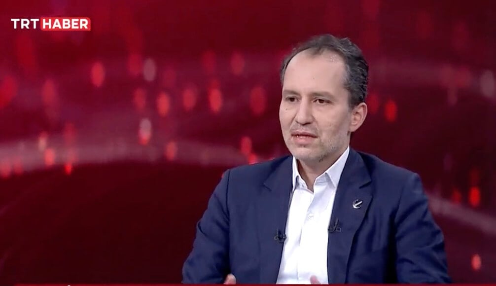 Turkish Islamist leader urges Azerbaijan to end school headscarf restrictions