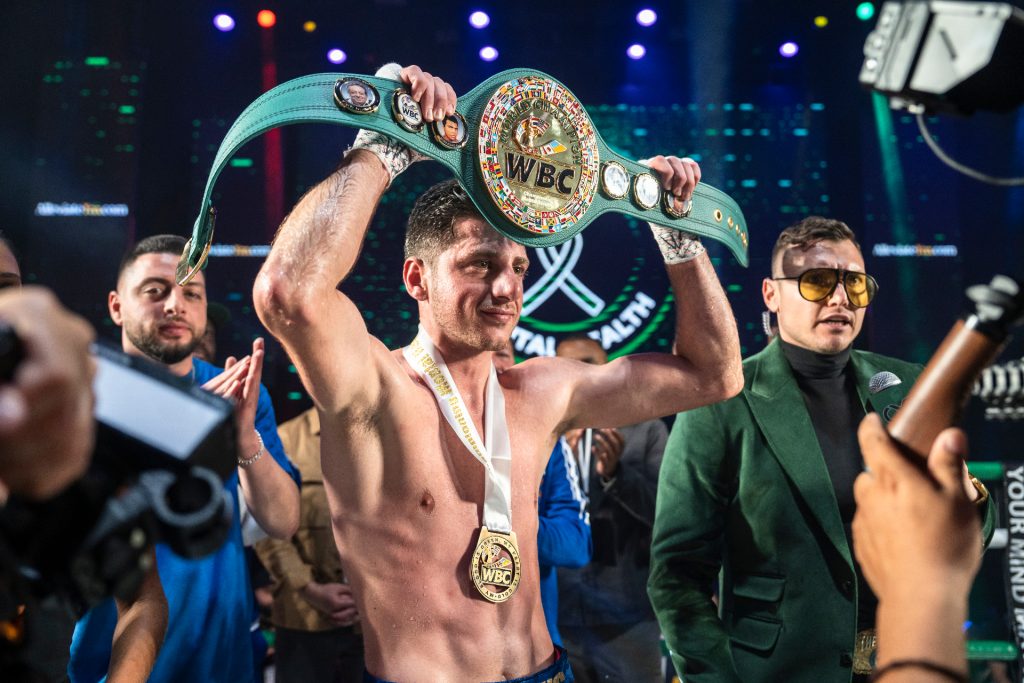 Undefeated Iraqi boxer Jonny Mansour extends record to 9-0 in US