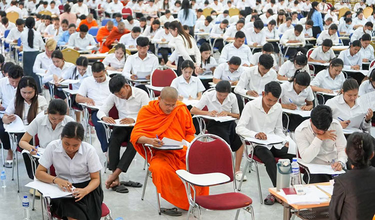 VIDEO: Hun Many stresses transparency in teacher recruitment
