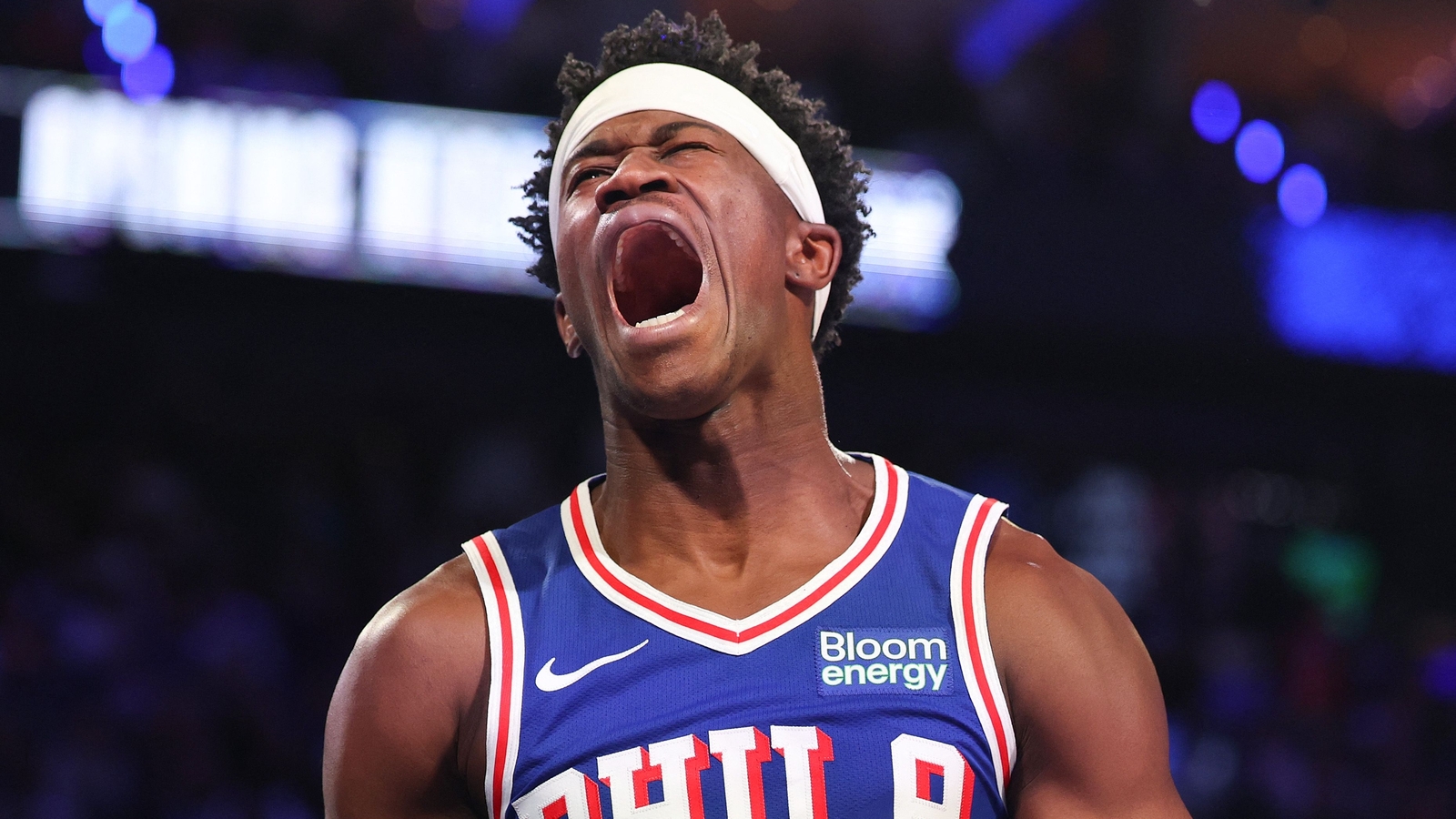 VJ Edgecombe sparks injury concern after hitting groin against Bucks; returns in second quarter