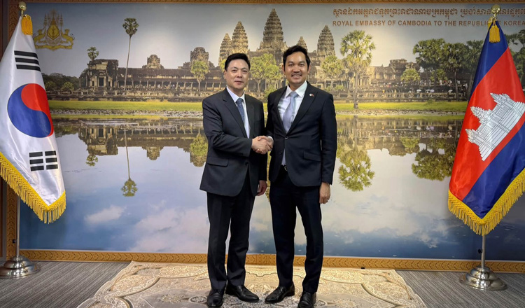 WeLoveU Foundation plans computer donations for Cambodian rural schools