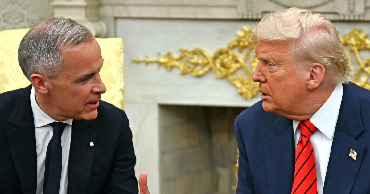 White House tempers tough talk on Canada trade ahead of midterms