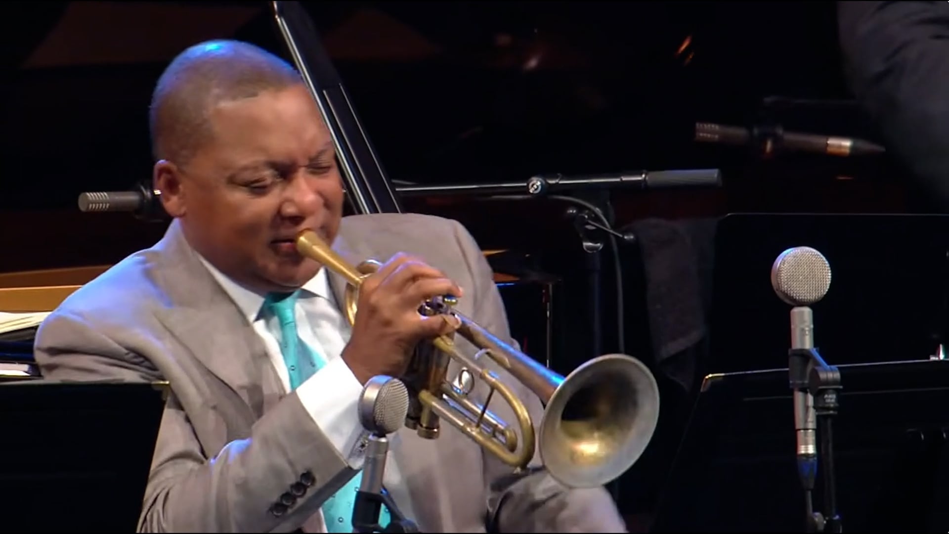 World-renowned Jazz artist Wynton Marsalis visits Lincoln, emphasizes value of music education