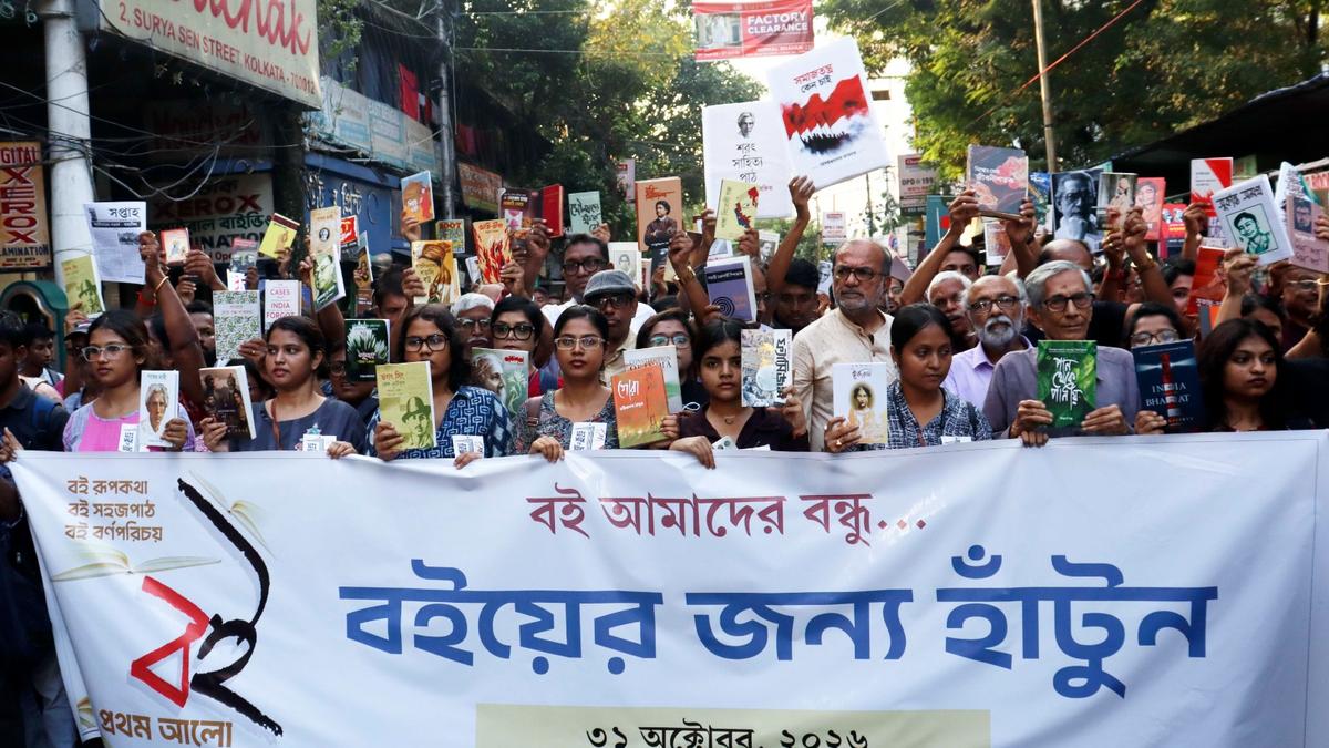 ‘Walk for books’: Hundreds march in Kolkata against attack on bookstalls